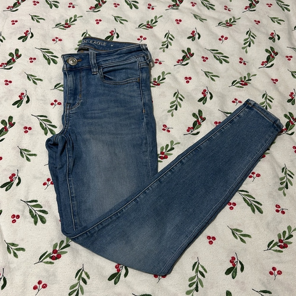 American Eagle Outfitters High Rise Blue Jeans Classic Style
